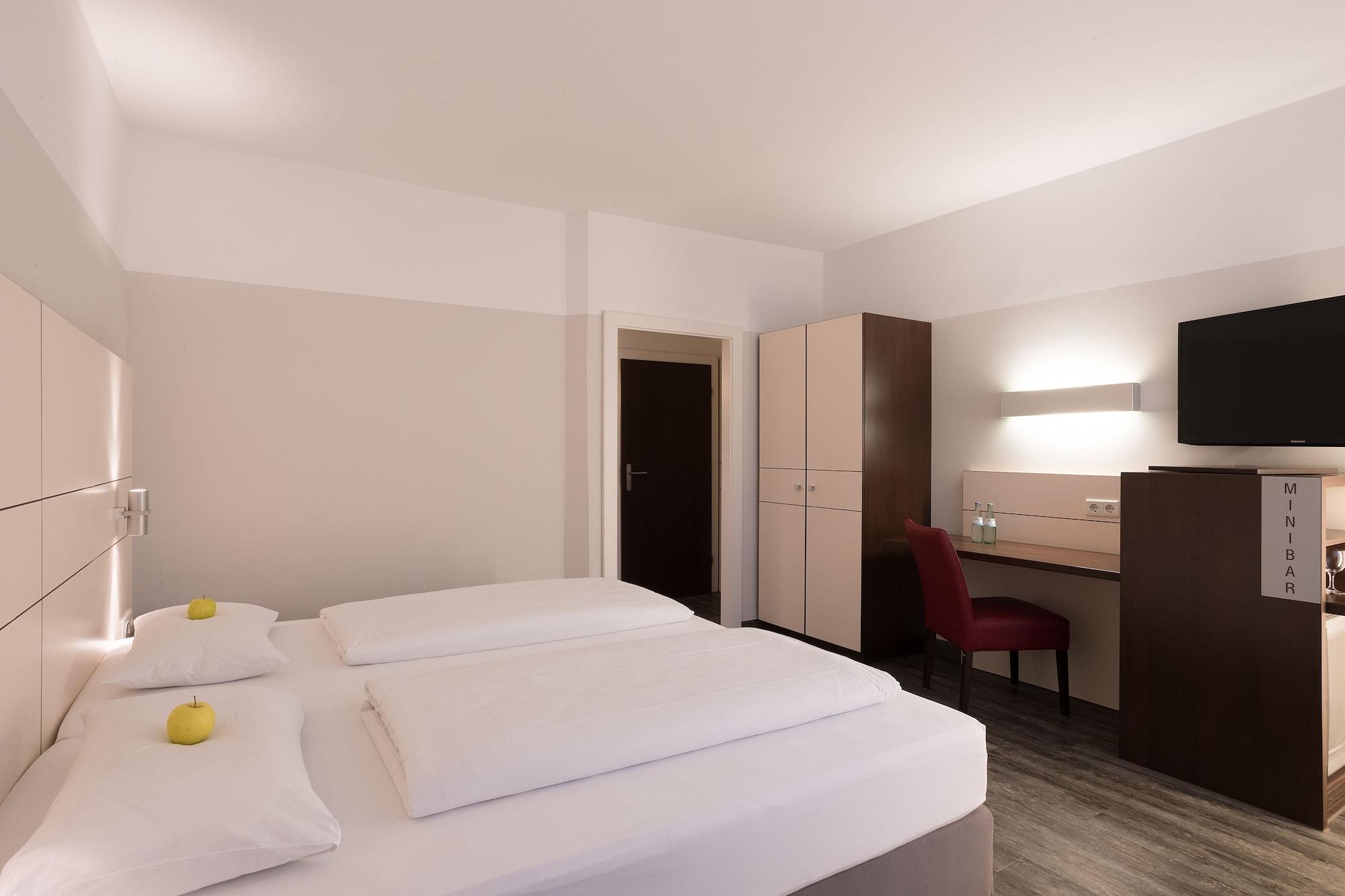 Ferrotel Duisburg - Partner Of Sorat Hotels Exterior foto
