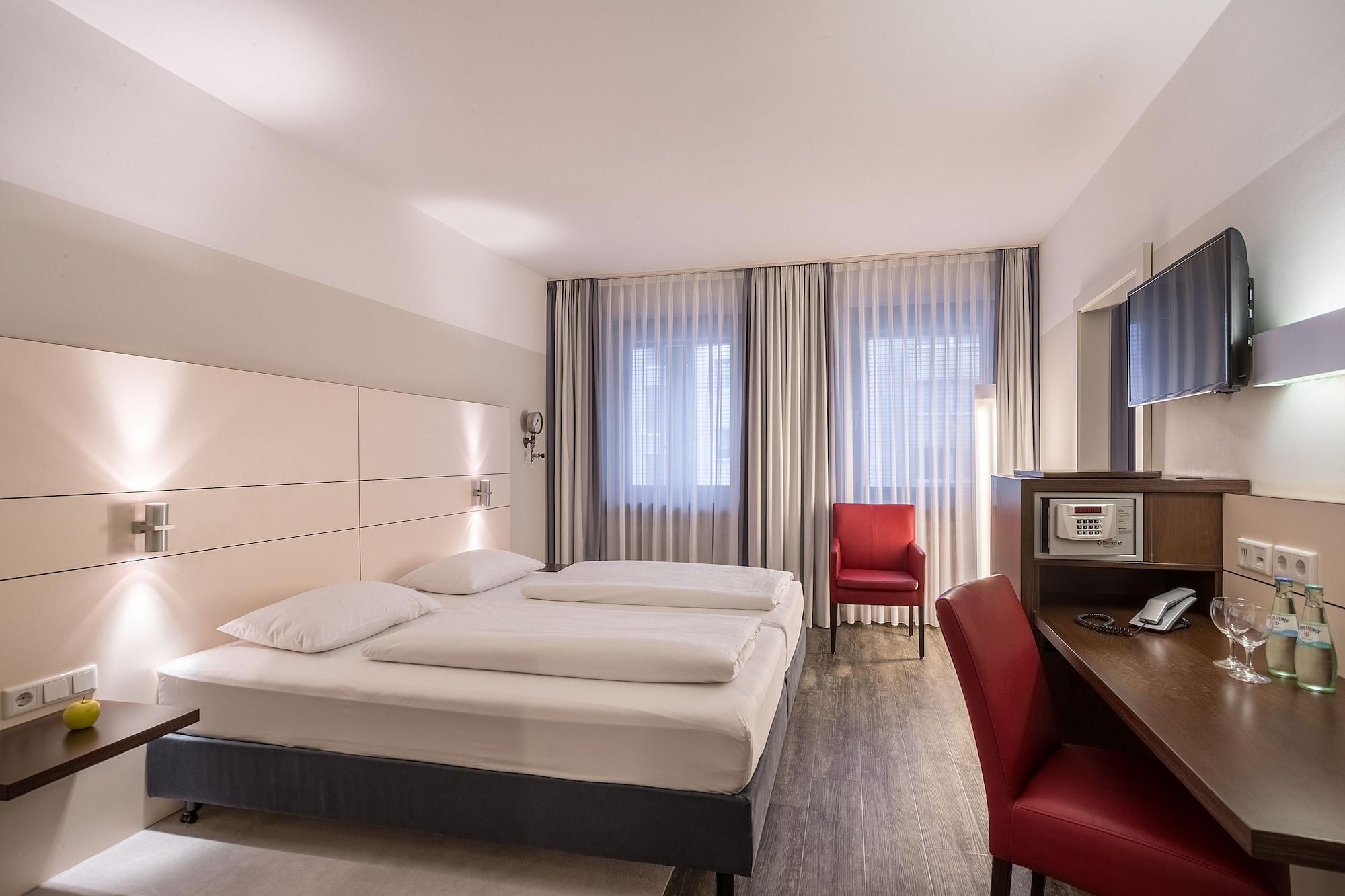 Ferrotel Duisburg - Partner Of Sorat Hotels Exterior foto